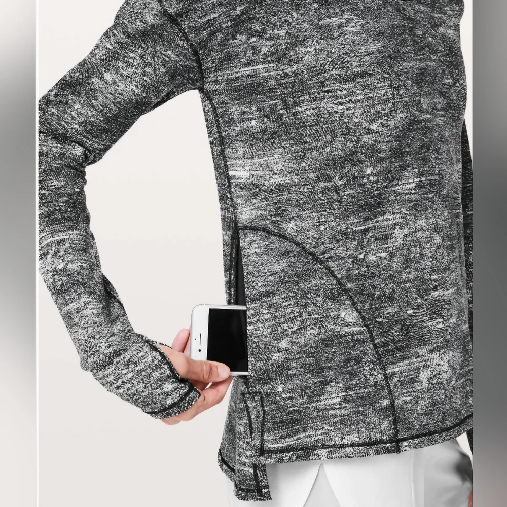 Lululemon Forever Endeavour Long Sleeve Rush Jacquard Black White